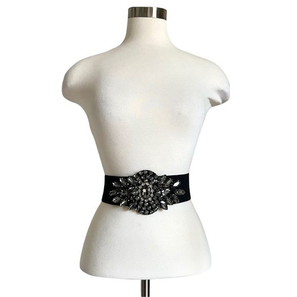 ARCO Stunning Stretch Rhinestone Belt Size S-M GUN METAL - Picture 4 of 6